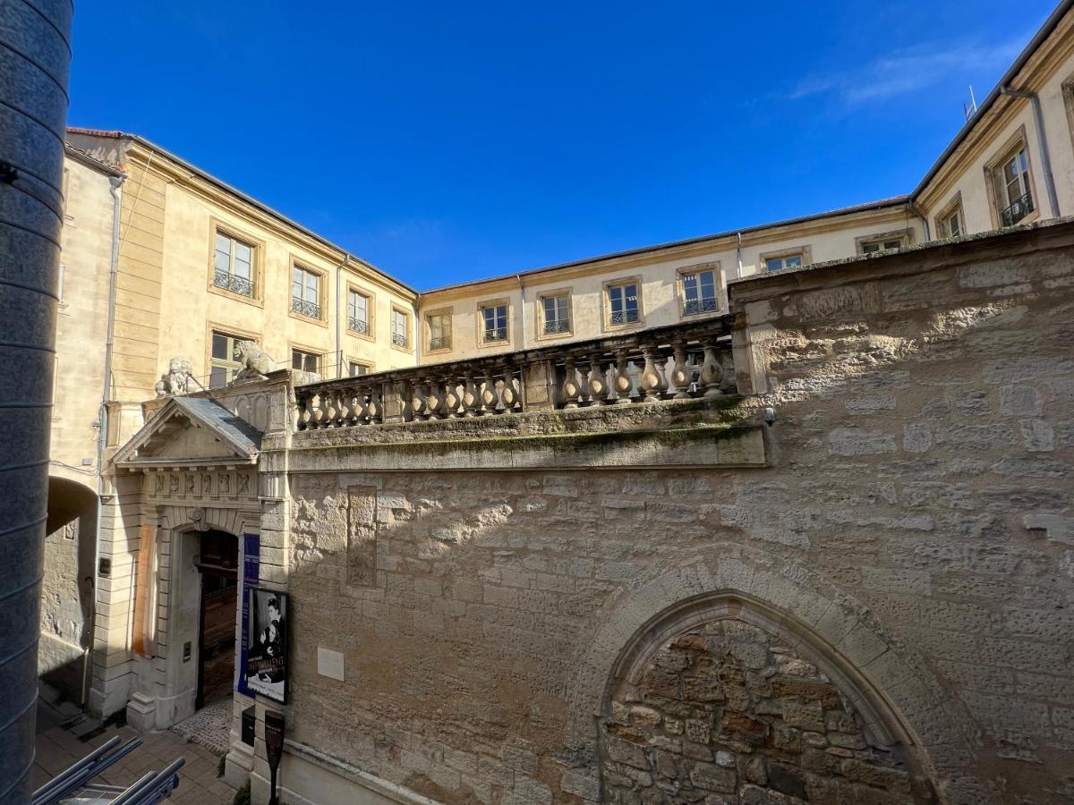La Cachette De L'Horloge - Ac Clim - Wifi - 100M Palais Des Papes Daire Avinyon Dış mekan fotoğraf
